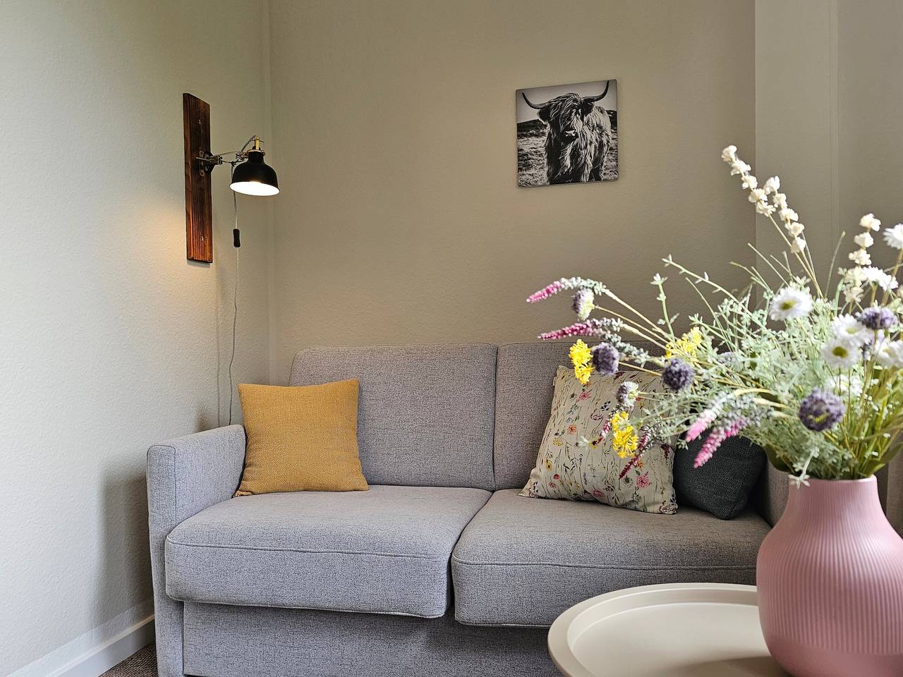 Ganze Wohnung, Ferienwohnung Kuhstall mit gemeinsamer Terrasse, Garten und Wlan in Dorum, Cuxland