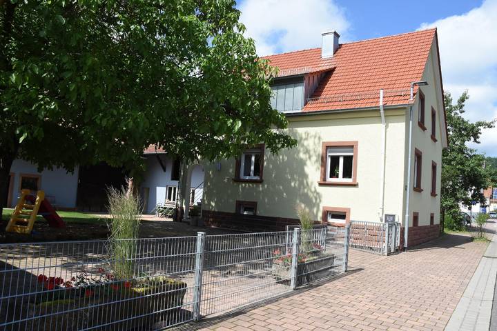 Ferienhaus für 10 Personen, mit Balkon, kinderfreundlich im Dahner Felsenland - 4