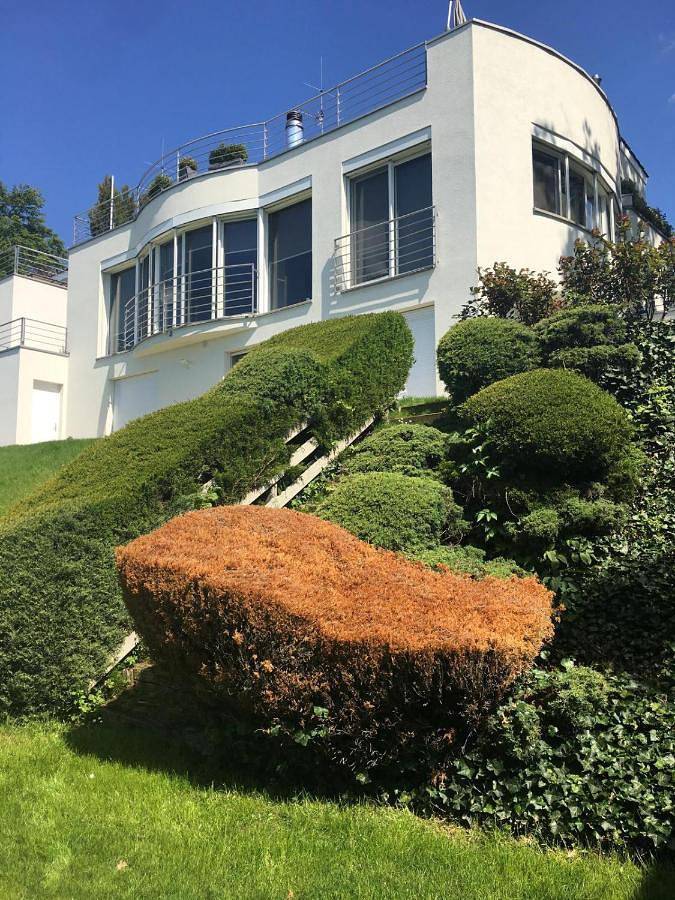 Villa in Cologny, Lake Geneva