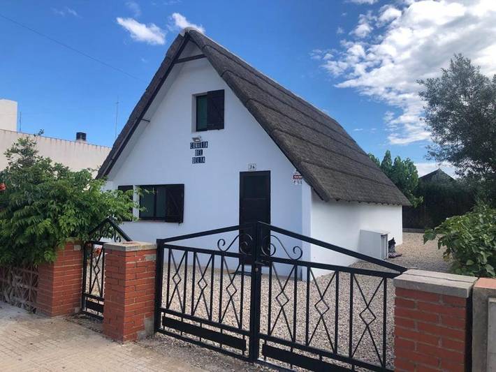 Location de vacances pour 5 personnes, avec Terrasse et Jardin dans Els Muntells