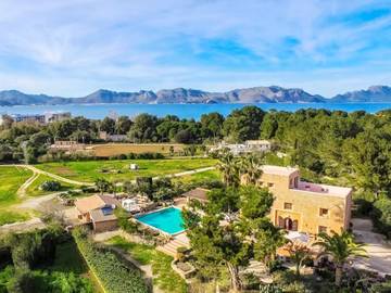 Villa in Platja des Morer Vermell (Alcúdia), Alcúdia für 9 