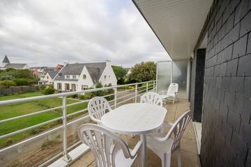 Gîte pour 2 personnes, avec terrasse à Étel