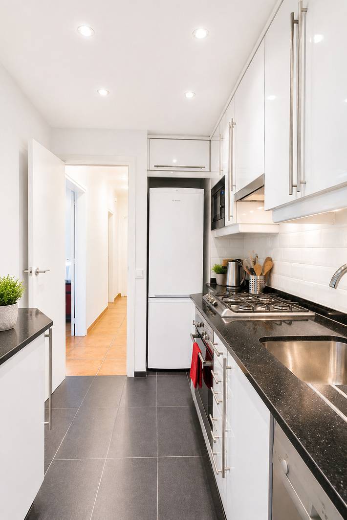 Apartamento entero, Apartamento de vacaciones para 4 personas con balcón in Platja de Sant Sebastià (Sitges), Sitges