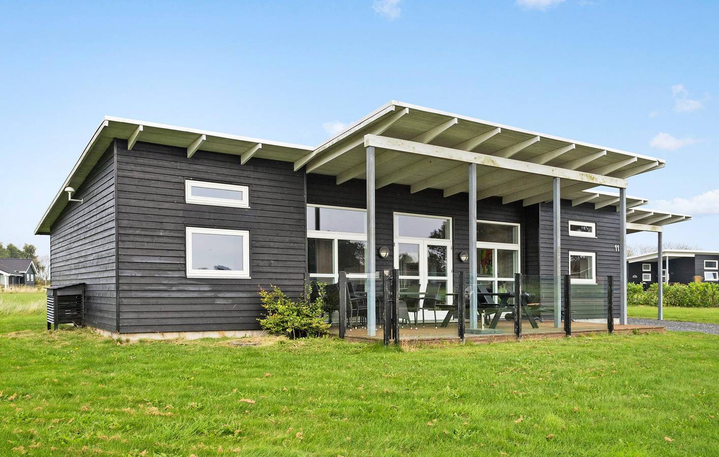 Ferienhaus für 8 Personen mit Terrasse in Årø, Hadersleben