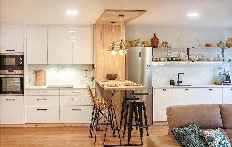 Apartamento vacacional entero, Acogedor apartamento con parking y TV - Vimianzo 200m in Vimianzo, Provincia de La Coruña