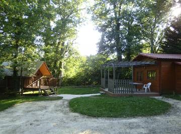 Gîte pour 6 personnes, avec jardin, animaux acceptés dans Treigny-Perreuse-Sainte-Colombe