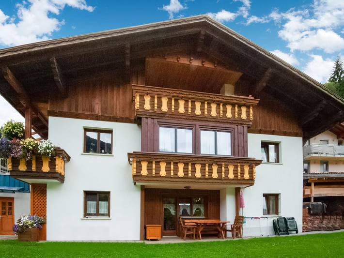 Vakantiewoning voor 4 personen, met Terras en Tuin in Silbertal