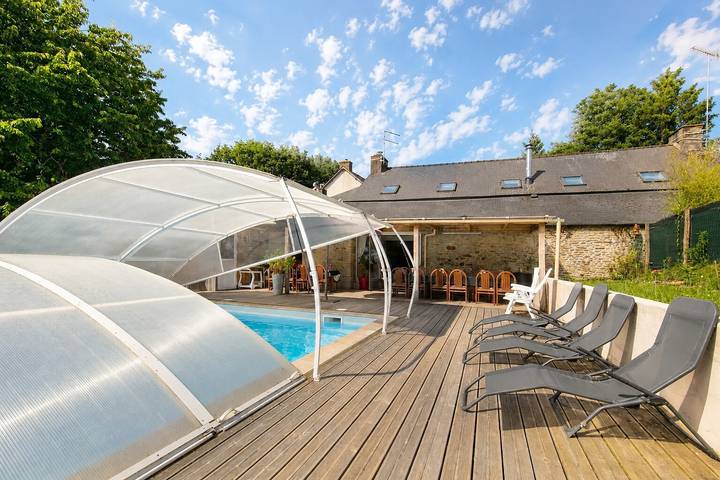 Location de vacances pour 20 personnes, avec jardin, adapté aux familles en France