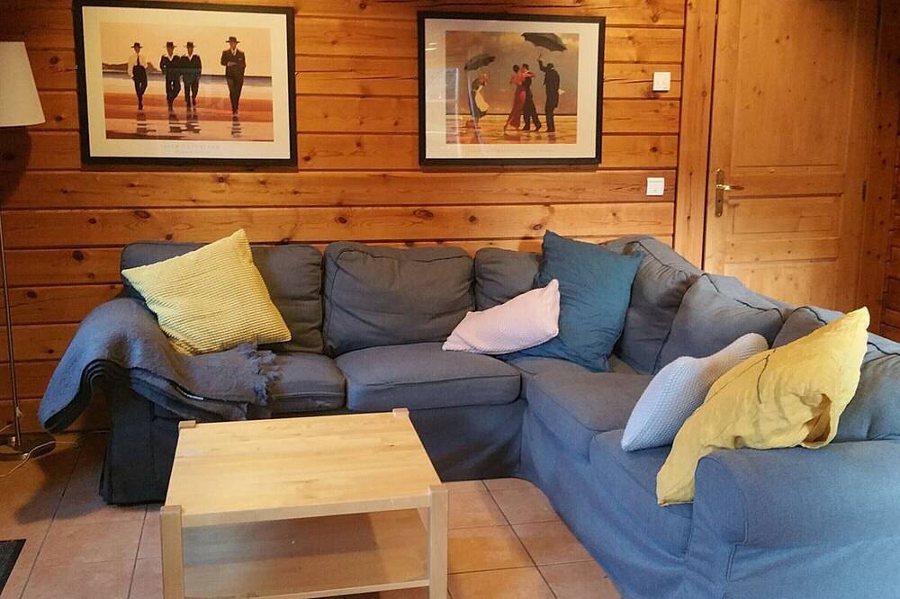 Rustikales Chalet nahe Pisten mit Wlan, 7 Schlafzimmer für 14 Personen in La Tania, La Perrière