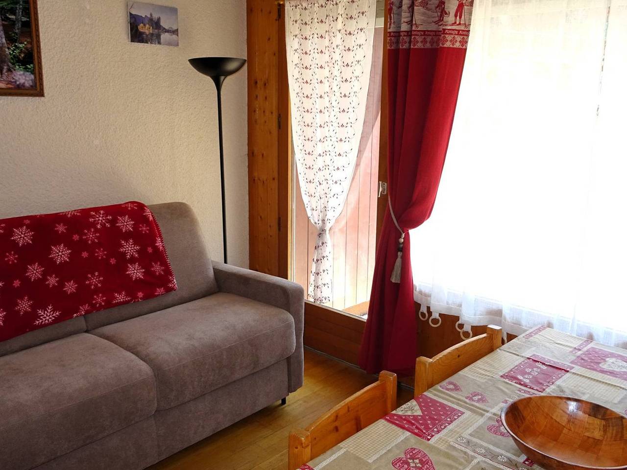 Ganze Wohnung, **Zwei-Zimmer-Wohnung, 5 Personen, Garage, zentrumsnah, 150 m zu den Pisten – Les Gets** in Les Gets, Les Portes du Soleil