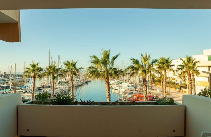 Appartement de vacances pour 4 personnes, avec vue et terrasse, animaux acceptés
