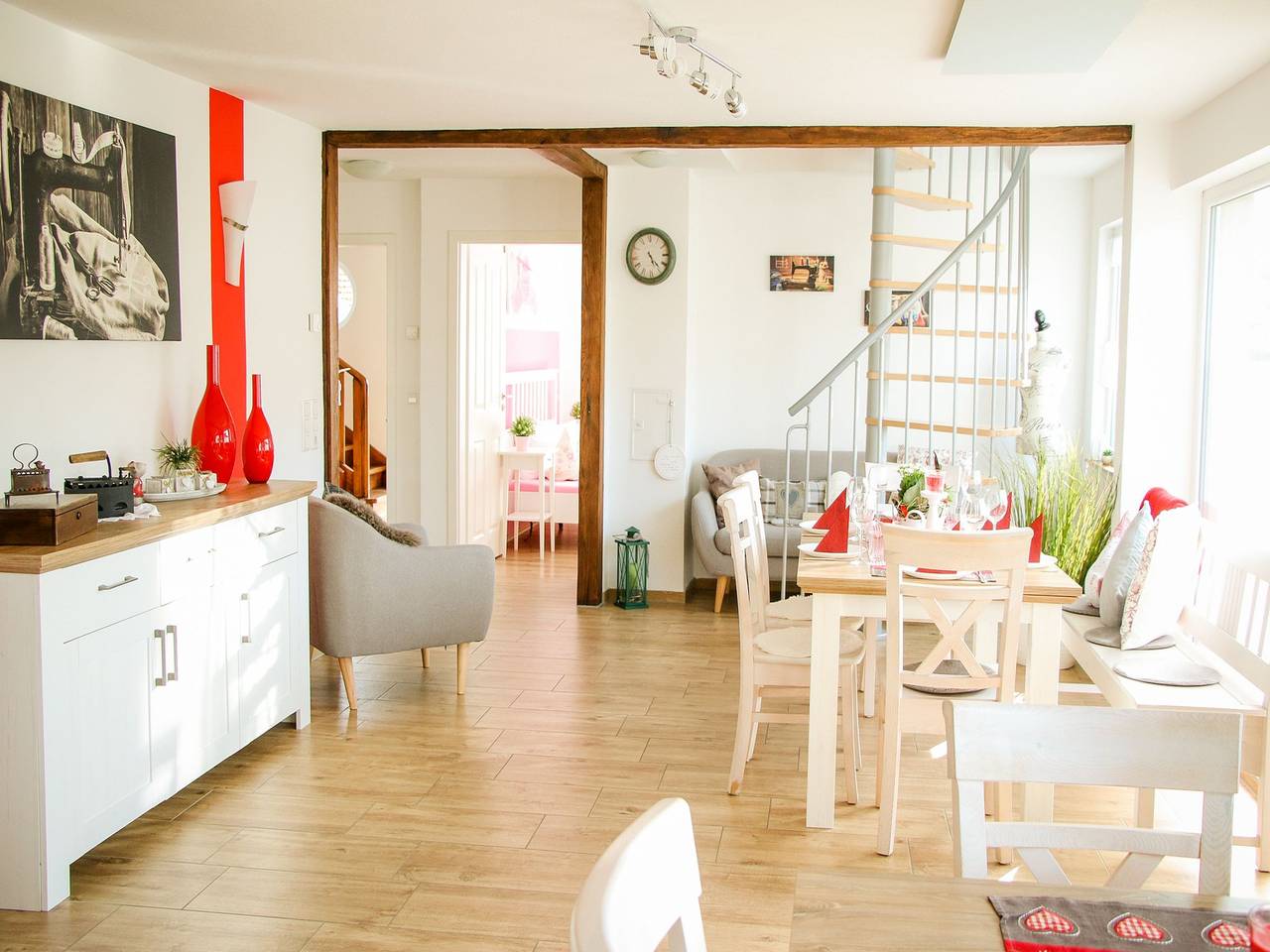 Ferienhaus zum Schneiderlein - Ferienhaus "Zum Schneiderlein", 180qm, Garten, 5 Schlafzimmer, max. 17 Personen in Hayingen, Neckar-Alb