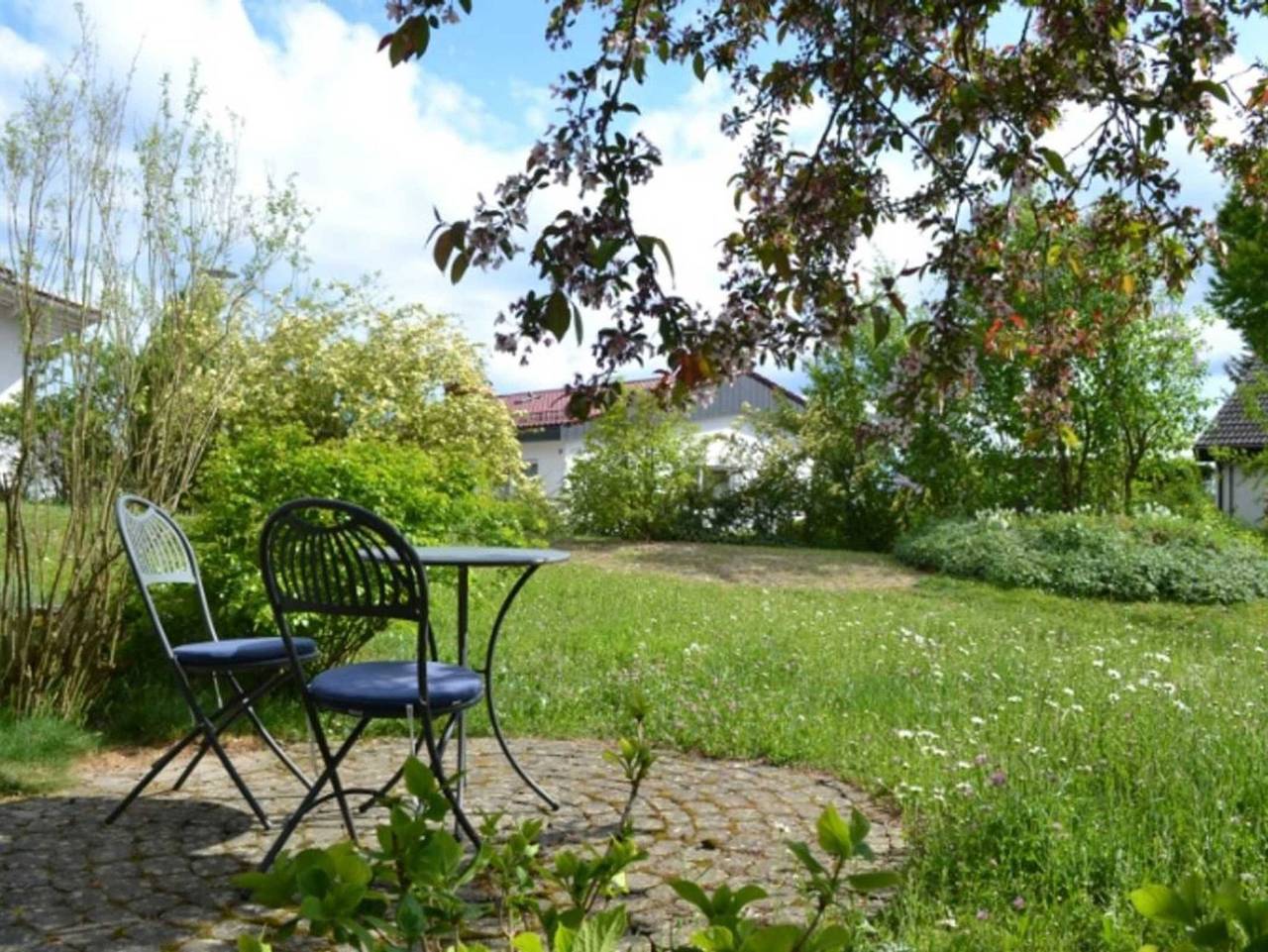 Ganze Ferienwohnung, Haus Koch - 2-Raum-Ferienwohnung Koch Nr. 1, Dusche/Wc, 60 qm, Eg in Bermatingen, Bodenseekreis