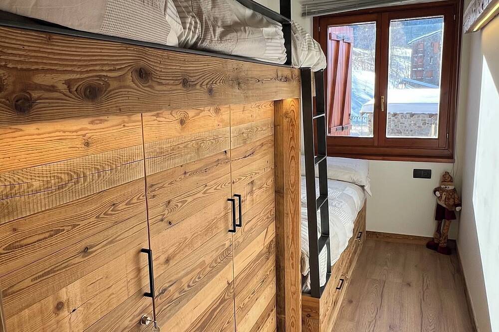 Entire apartment, Soldeu Alpine Retreat · Grandvalira in Soldeu, Grandvalira