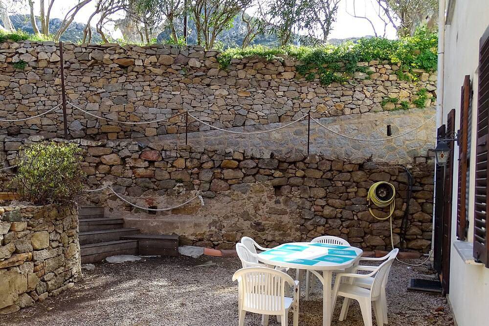 Appartamento intero, Appartamento-Comfort-Bagno privato-Côté Jardin in Algajola, Calvi e dintorni