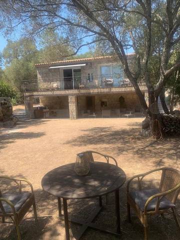 Chambre d’hôte pour 2 personnes, avec terrasse et jardin à Figari