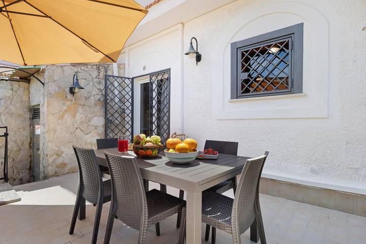 Location de vacances pour 10 personnes, avec jardin à Mondello - 4