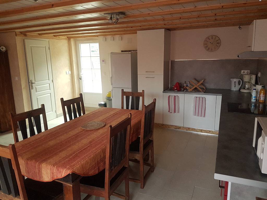 Gîte Les Palmiers in Gémozac, Région de Saintes