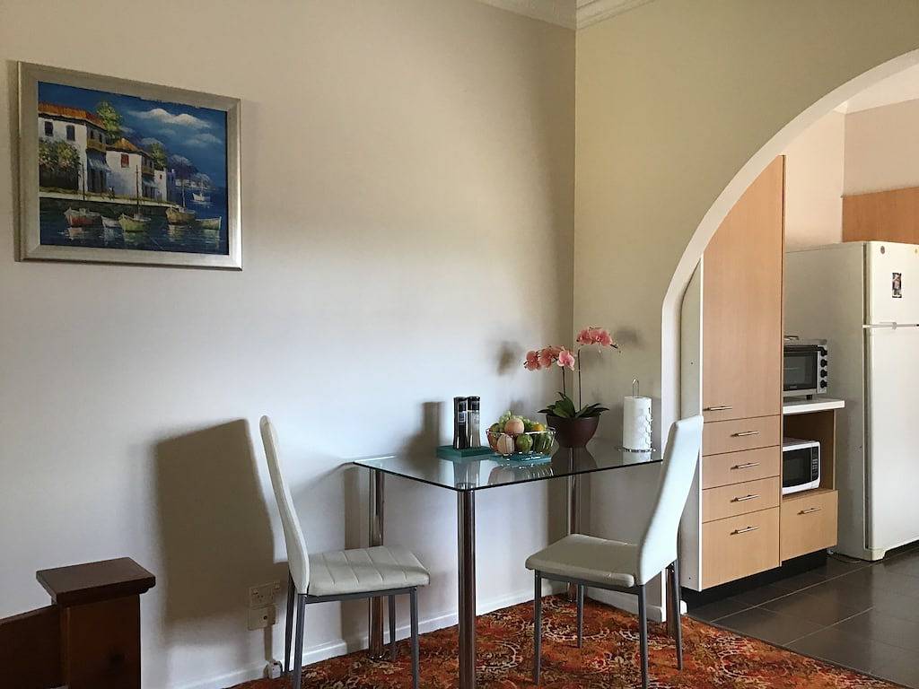 Ganze Wohnung, Private Self Contain studio in the heart of St Marys in Sydney, New South Wales