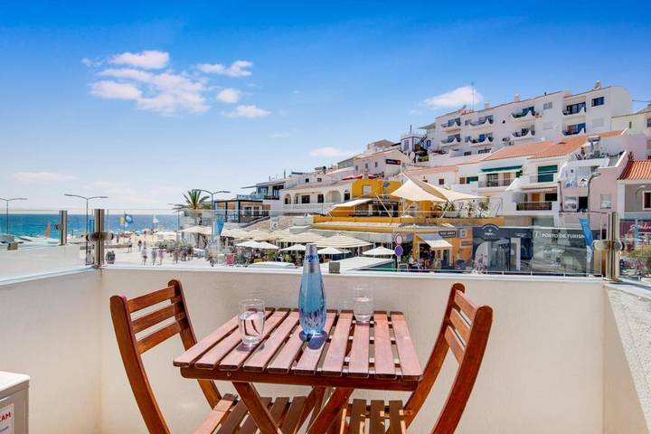 Hôtel pour 2 personnes, avec vue ainsi que piscine et terrasse