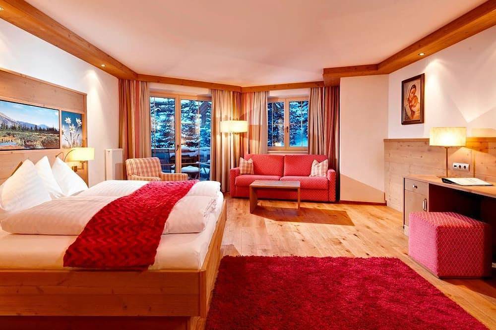 Ganze Wohnung, Enzian Suite Family - Biohotel Castello Koenigsleiten in Königsleiten, Kitzbüheler Alpen