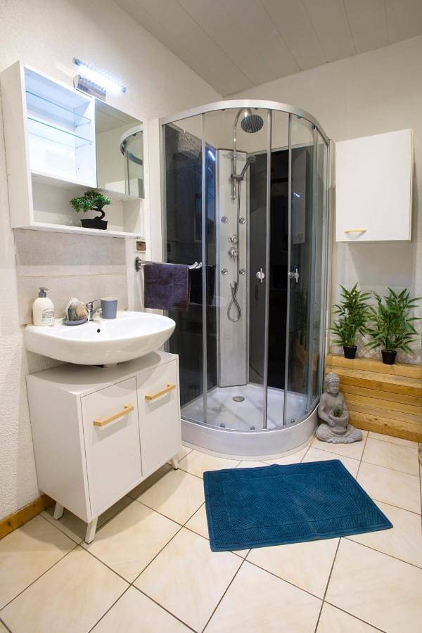 Appartement entier, L'Eden, studio loft zen in Ensisheim, Région de Guebwiller