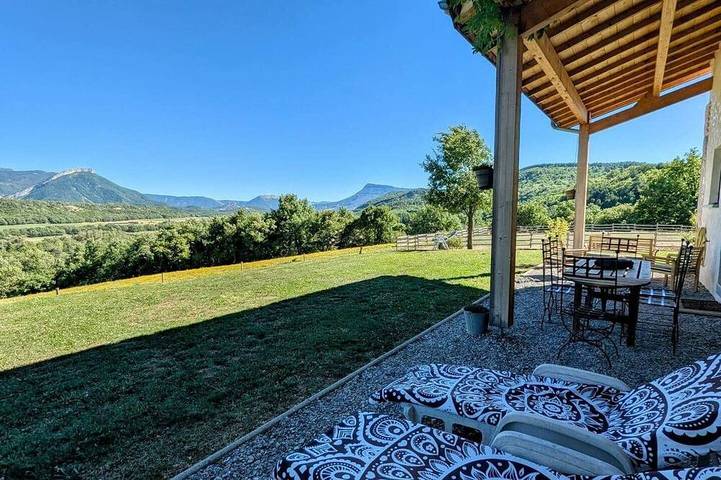 Location de vacances pour 10 personnes à Aspres-sur-Buëch