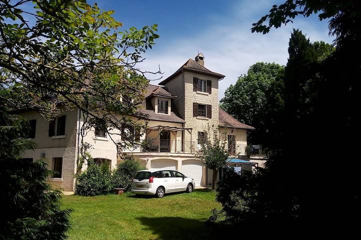 Chambre d’hôte pour 4 personnes, avec jardin à Saint-Privat-des-Prés