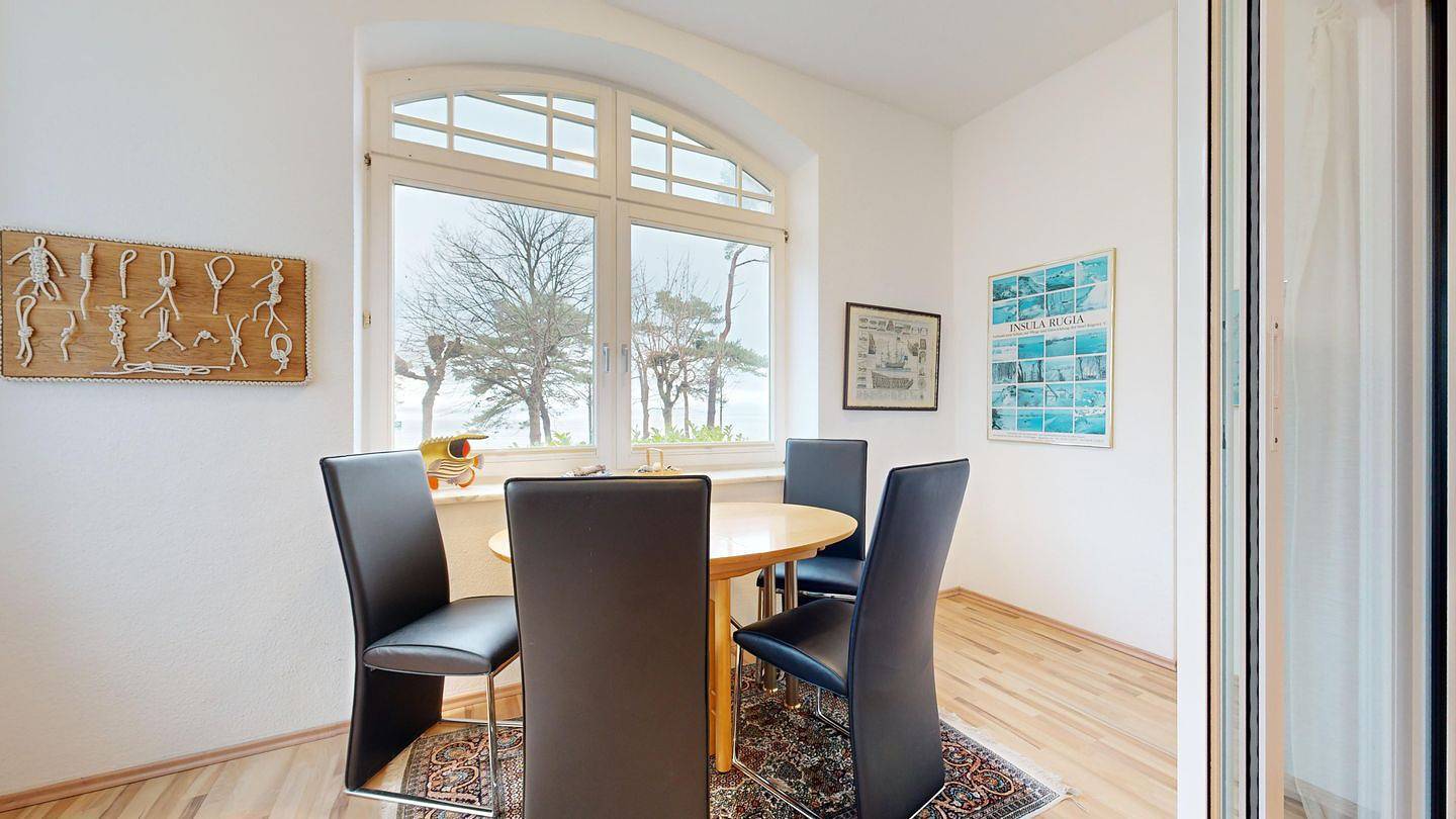 Ganze Wohnung, Direkt am Strand, toller Meerblick, Dachterrasse, Carport in Ostseebad Binz, Binz