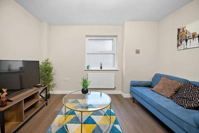 Bed and breakfast for 4 people in Cardiff