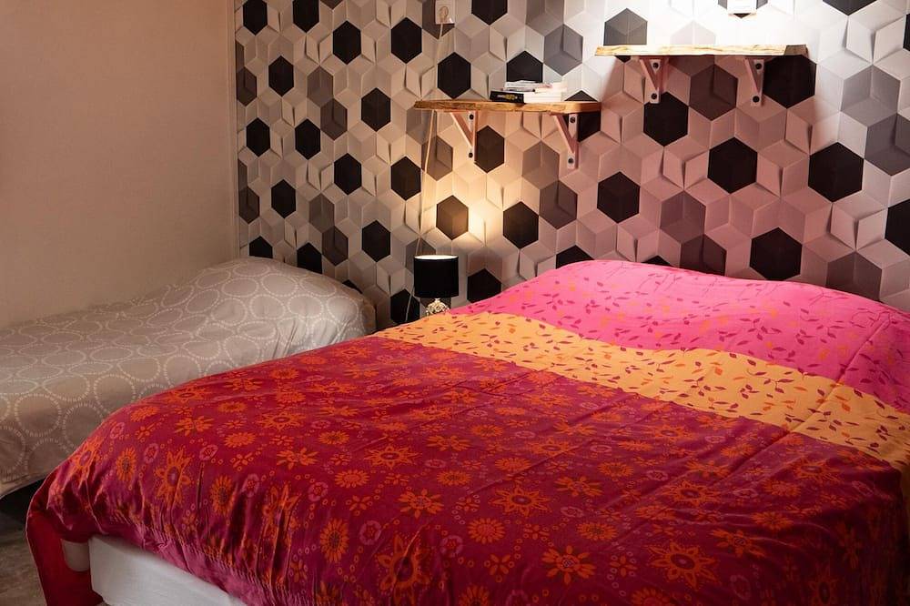 Loft Spacieux à Wimille - Close to Nausicaa and the Beaches, sleeps 8 in Wimille, Boulogne-sur-Mer region