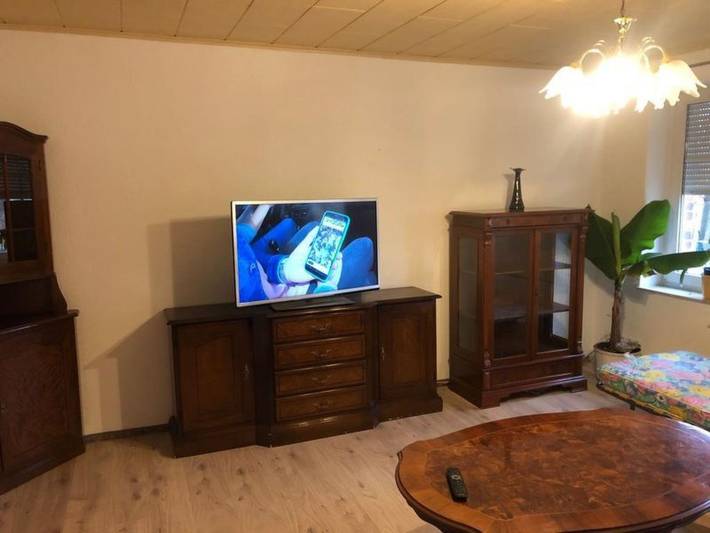 Ganze Wohnung, 2- Raum Ferienwohnung mit Parkplatz in Weißwasser (Oberlausitz), Lausitzer Seenland