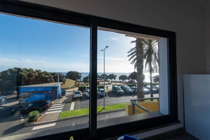 Gîte pour 4 personnes, avec piscine et balcon ainsi que bassin pour enfant et sauna à Caniçal - 2