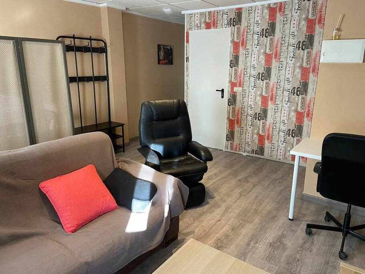 Apartamento entero, Encantador apartamento de 3 dormitorios en Petrer, España in Petrel (Alicante), Interior de Alicante