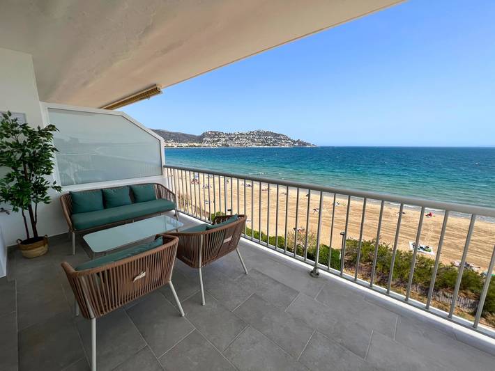 Entire apartment, Alexandra 29 in Santa Margarida, Roses