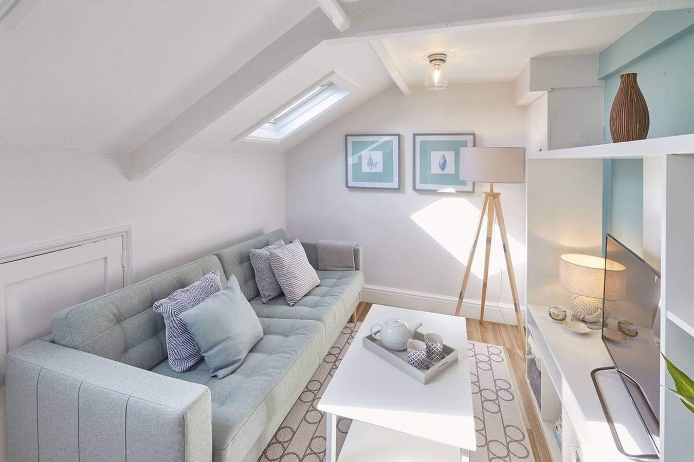 Entire apartment, Host Stay Cooks Cabin in Whitby, North York Moors National Park