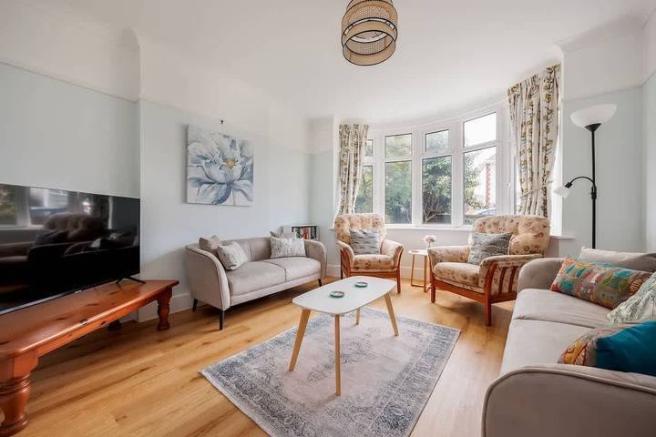 Holiday rental for 5 people, with garden, child-friendly in Poole