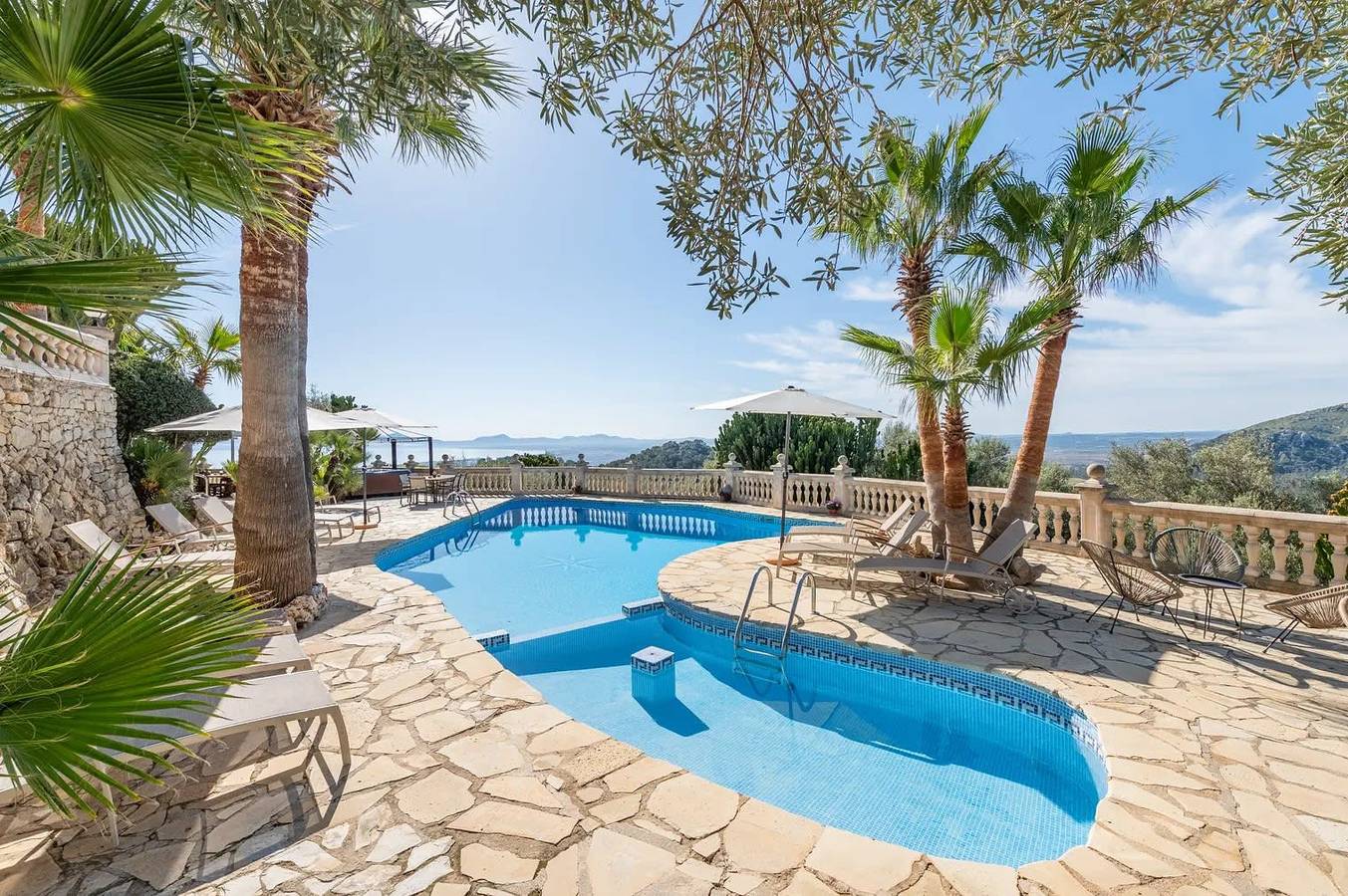 Villa für 12 Personen mit Whirlpool in Alcúdia, Mallorca Norden