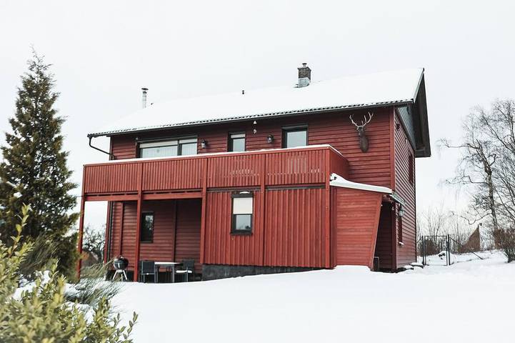 Ferienhaus für 6 Personen, mit Balkon und Sauna sowie Garten, mit Haustier