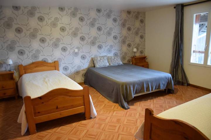 Chambre d’hôte pour 9 personnes, avec jacuzzi et terrasse en Champagne-Ardenne - 3