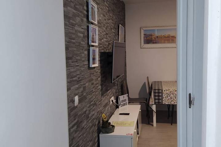 Appartement entier, Appartement confortable d'une chambre, situé à 1,5 km de la plage et doté d'équipements modernes in Cadix, Costa de la Luz