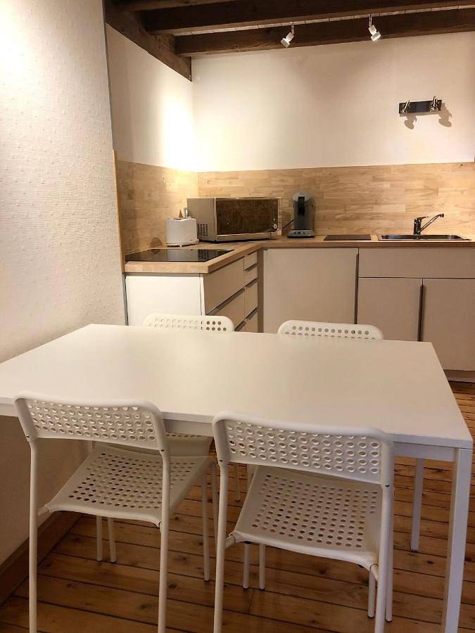 Appartement entier, One-Bedroom Apartment in Cusset, Région de Vichy