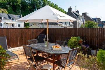 Gîte pour 4 personnes, avec terrasse dans Port de Cancale