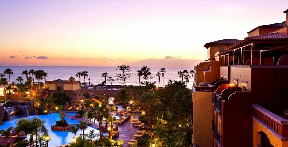 Resort per 10 persone, con Idromassaggio e Terrazza nonché Giardino e Sauna a Tenerife Sud