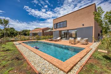 Villa für 6 Personen, mit Garten und Pool in Rovinj