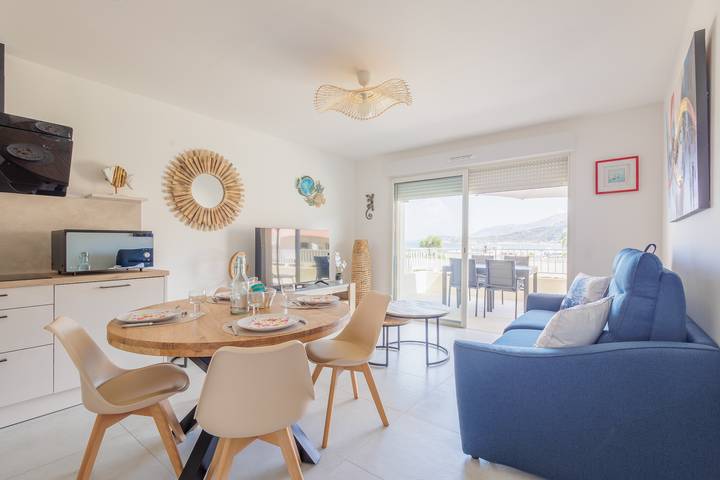 Gîte pour 4 personnes, avec terrasse et vue dans Sant Ambroggio - 2