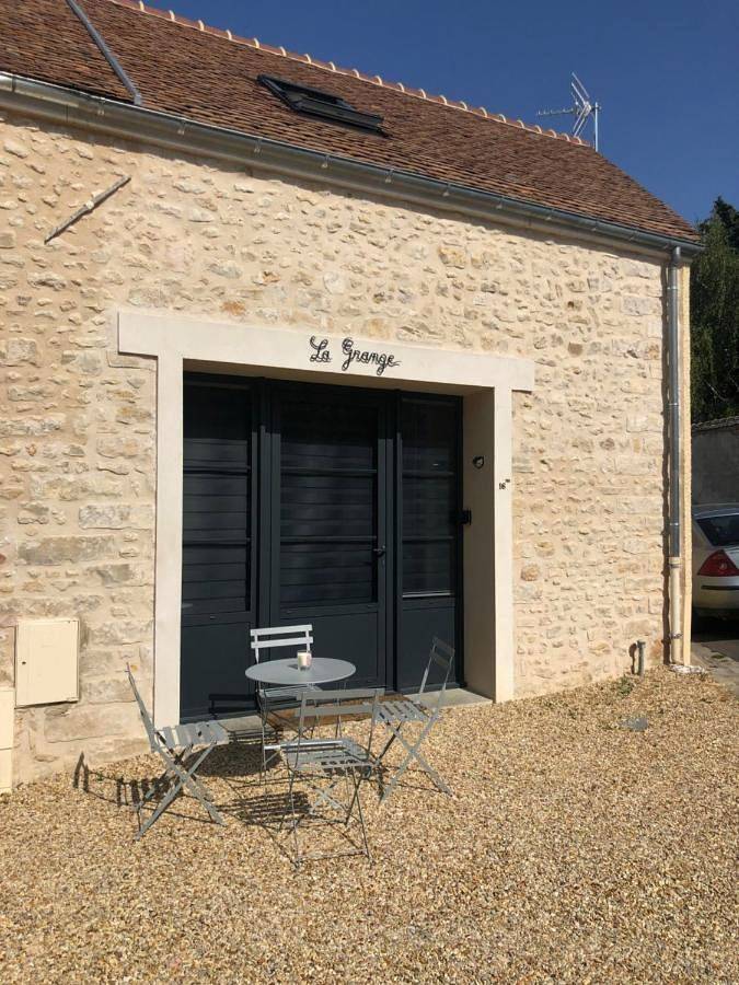 Location de vacances pour 4 personnes, avec terrasse et vue à Ury - 2