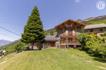 Gîte pour 8 personnes, avec terrasse et jardin à Saint-André (Savoie)