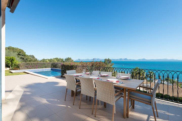 Villa für 8 Personen, mit Terrasse und Whirlpool sowie Garten in Alcúdia - 2