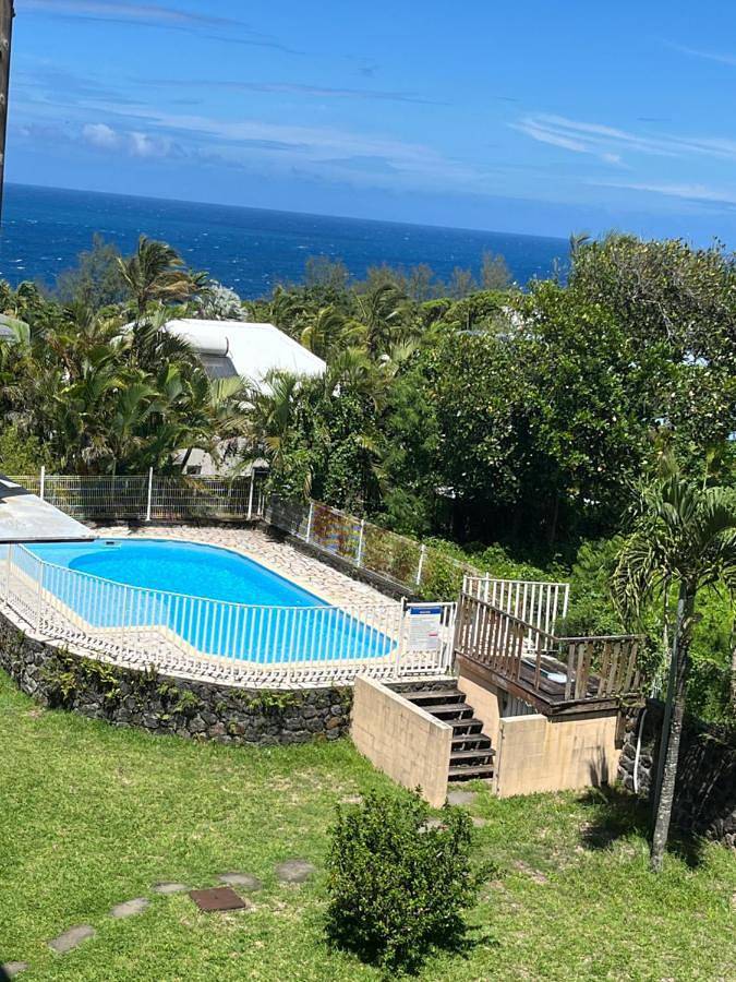 Gîte pour 4 personnes, avec piscine ainsi que balcon et vue à Manapy les Bains - 3